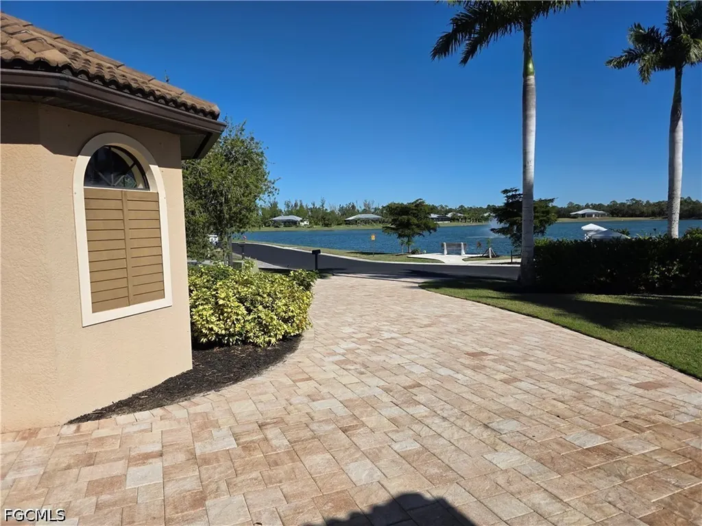 2406 Kismet Lakes Lane Cape Coral FL 33993