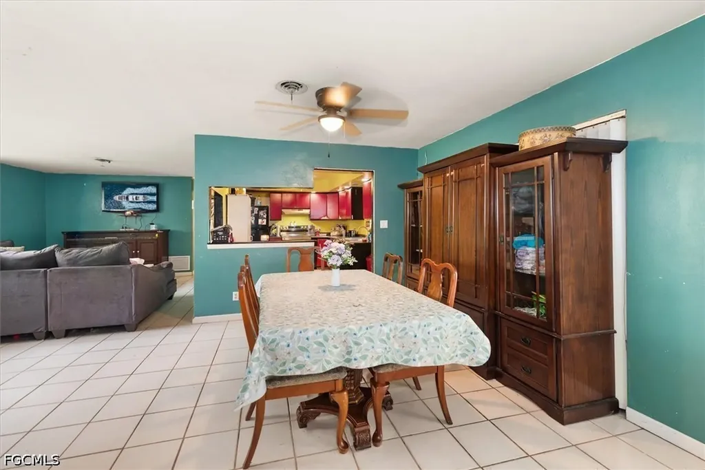 319 W Mariana Avenue North Fort Myers FL 33903