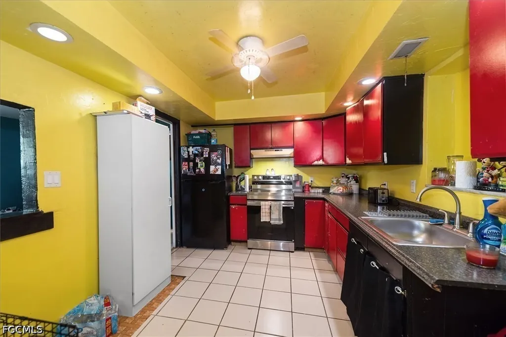 319 W Mariana Avenue North Fort Myers FL 33903