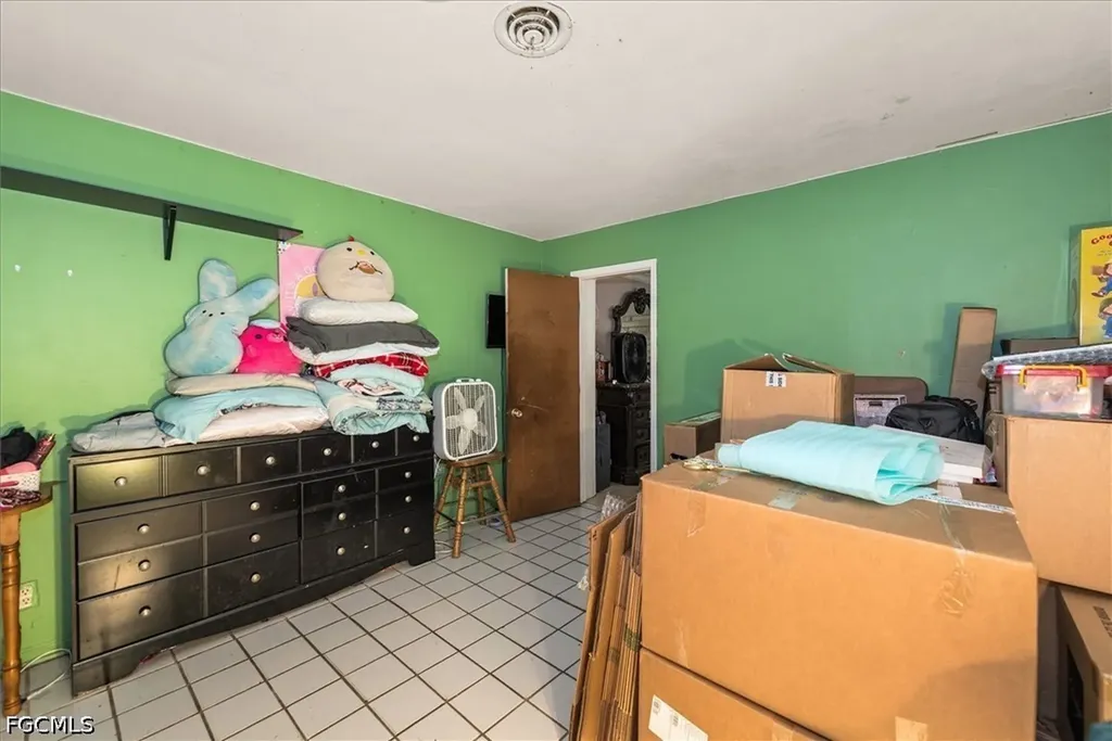 319 W Mariana Avenue North Fort Myers FL 33903
