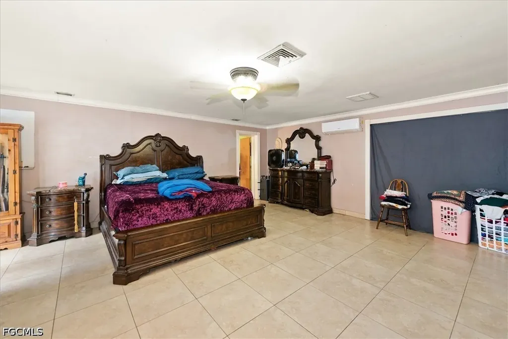 319 W Mariana Avenue North Fort Myers FL 33903