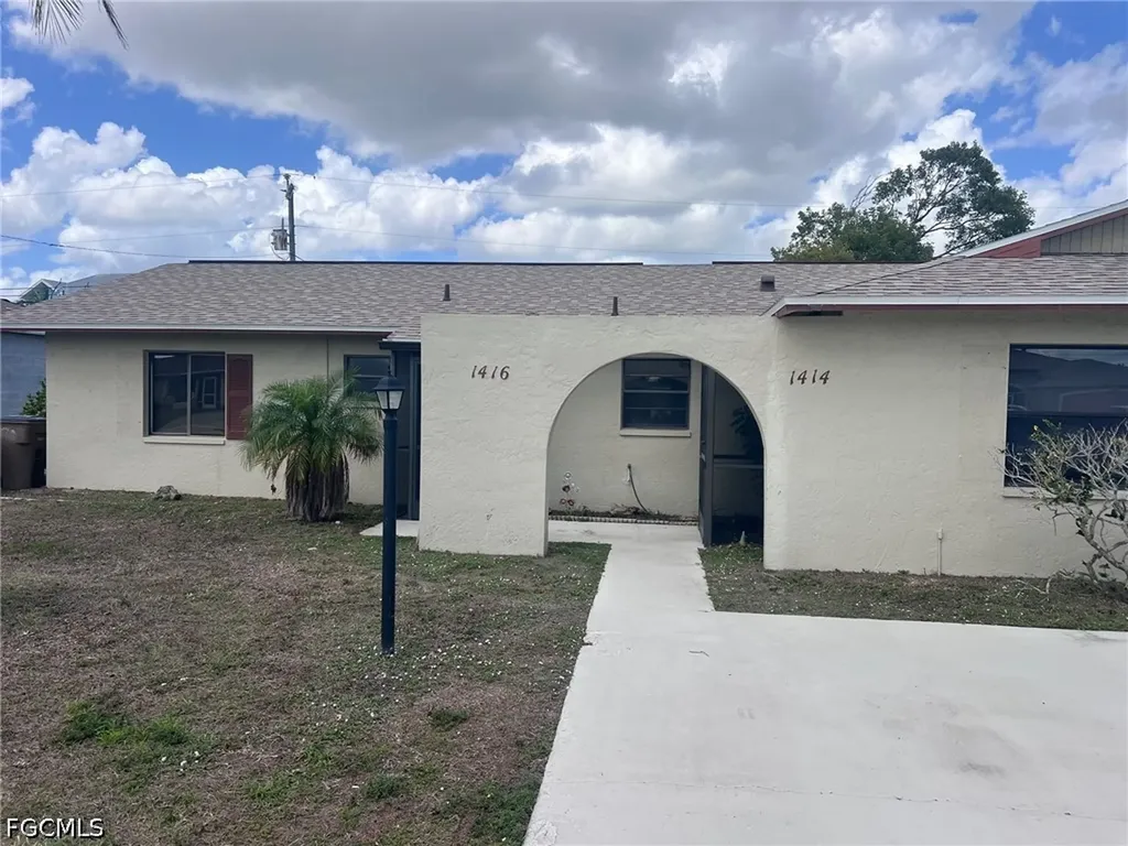 1416 SE 1st Place Cape Coral FL 33990