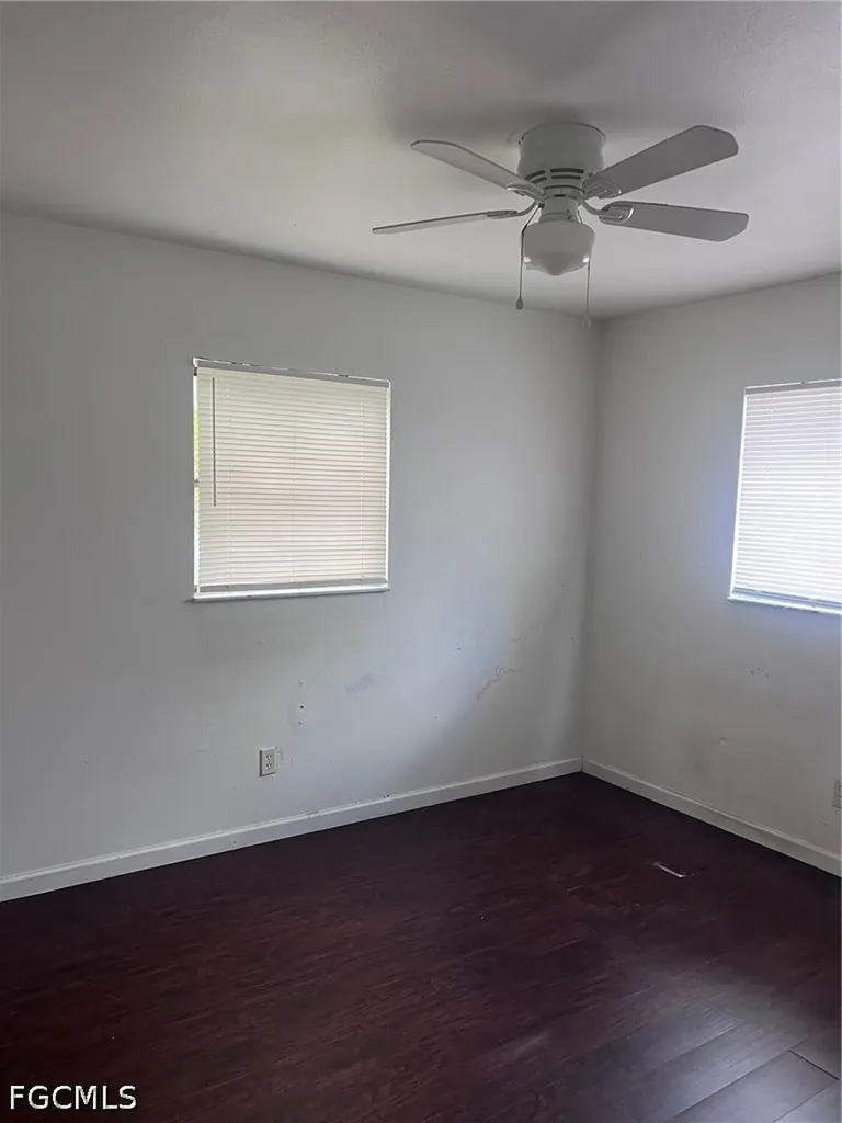 1416 SE 1st Place Cape Coral FL 33990