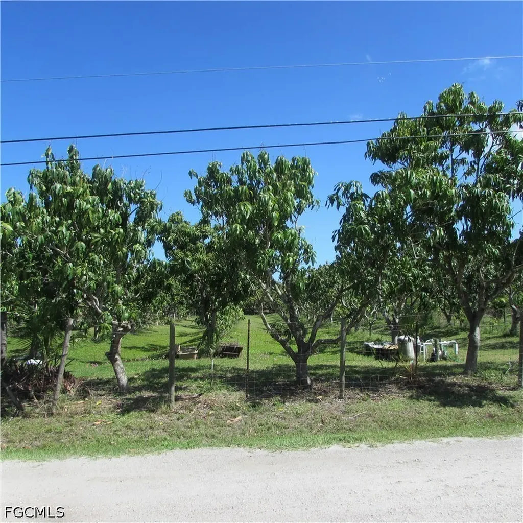 6640 Sunrise Lane Bokeelia FL 33922
