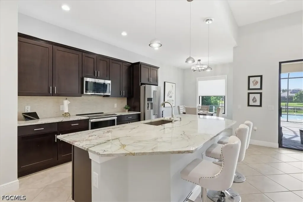 10181 Belcrest Boulevard Fort Myers FL 33913