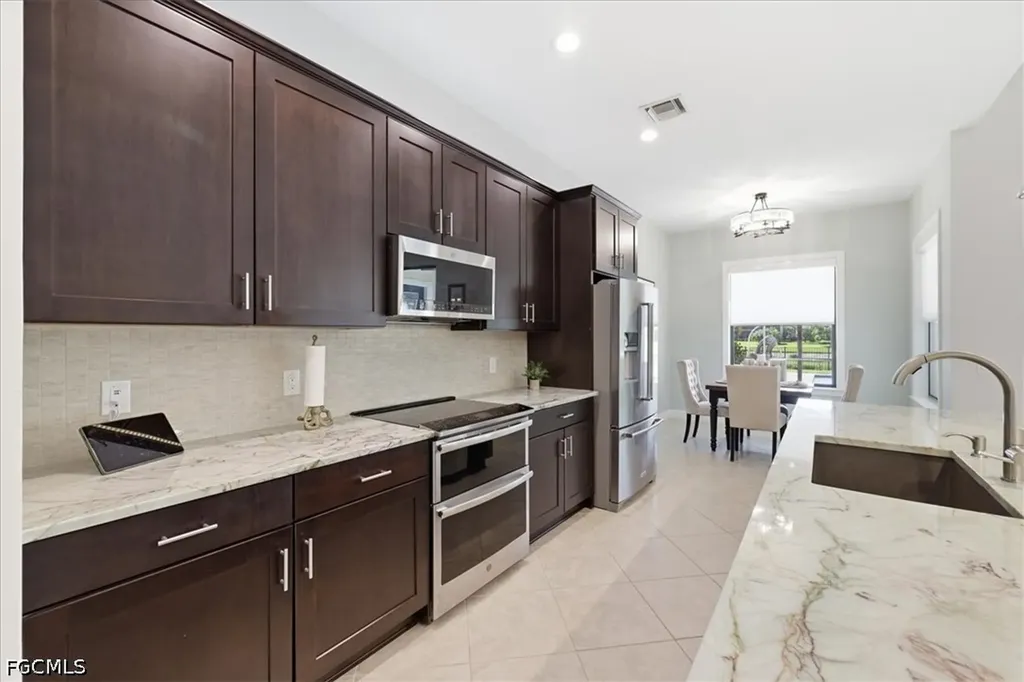 10181 Belcrest Boulevard Fort Myers FL 33913