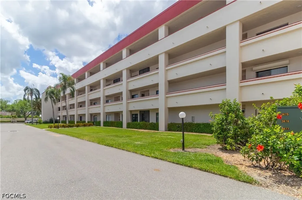 1781 Pebble Beach Drive Fort Myers FL 33907