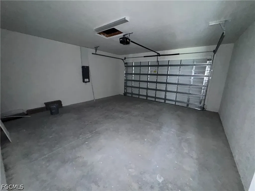 915 Marconi Loop Labelle FL 33935