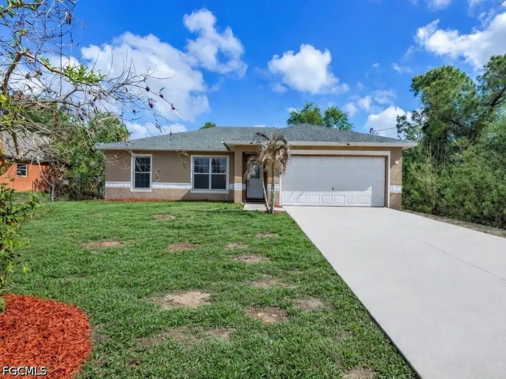 3204 45th Street W Lehigh Acres FL 33971