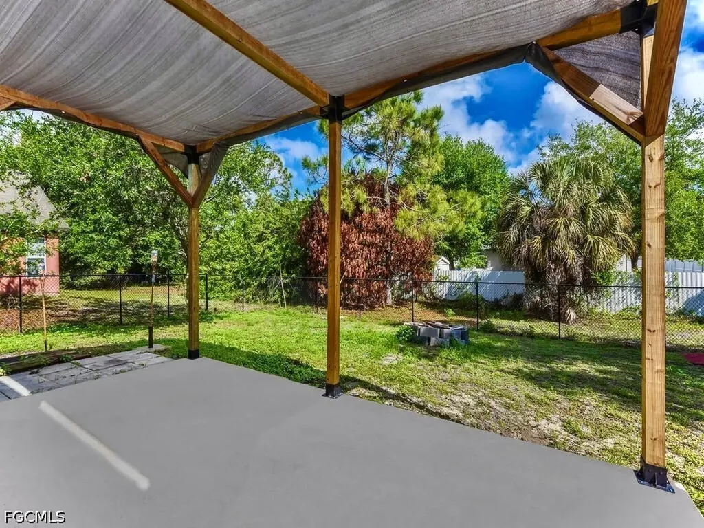 3204 45th Street W Lehigh Acres FL 33971