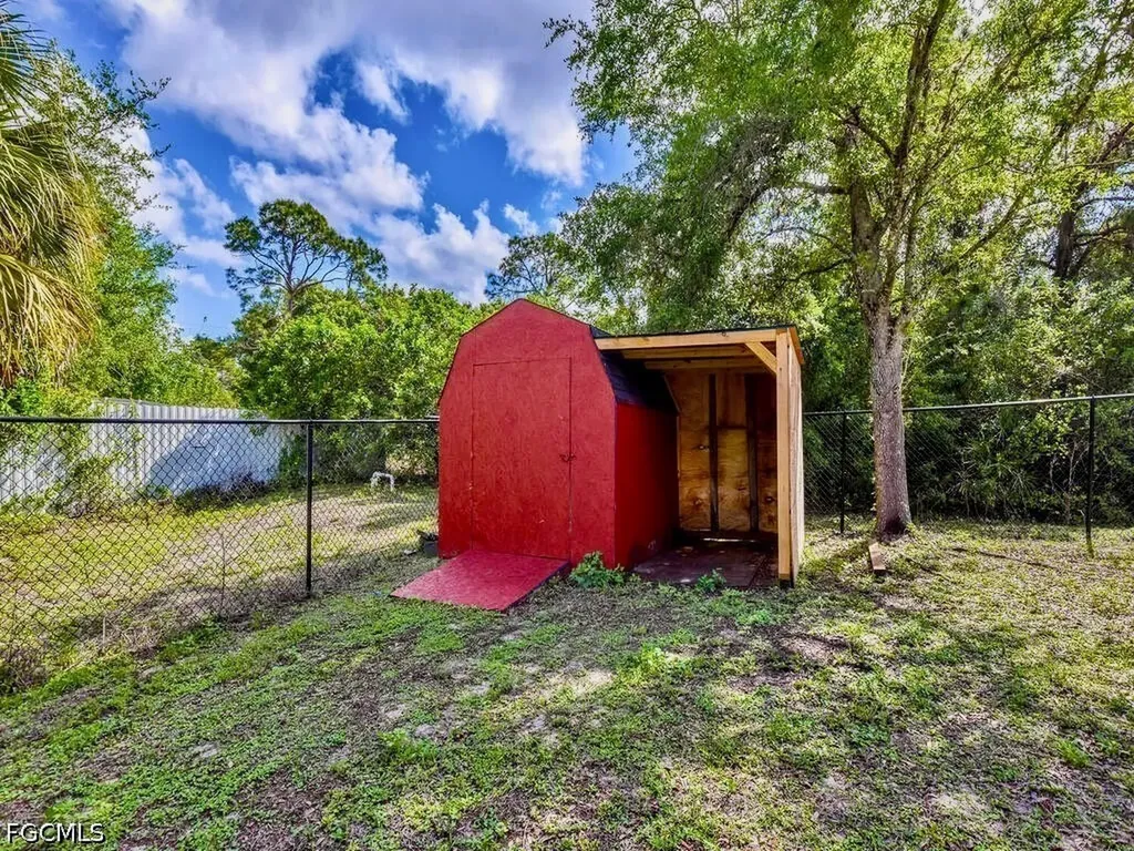 3204 45th Street W Lehigh Acres FL 33971