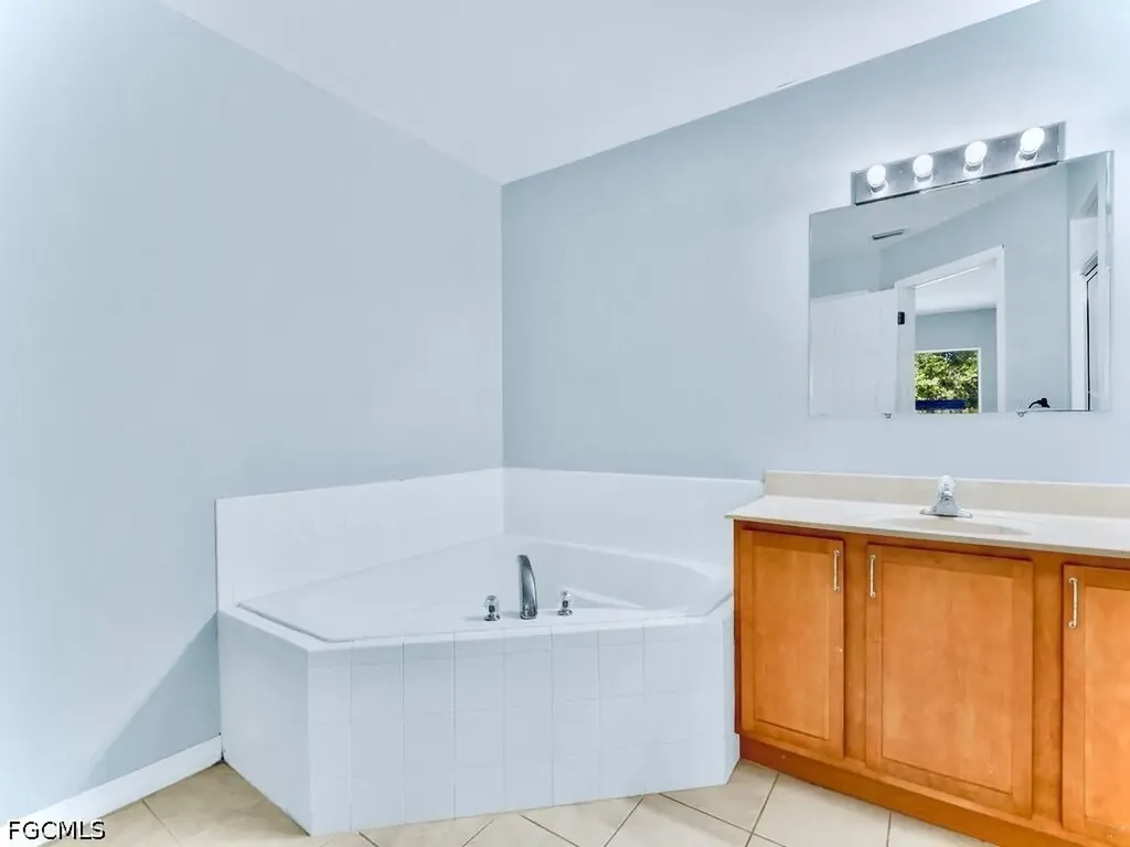 3204 45th Street W Lehigh Acres FL 33971