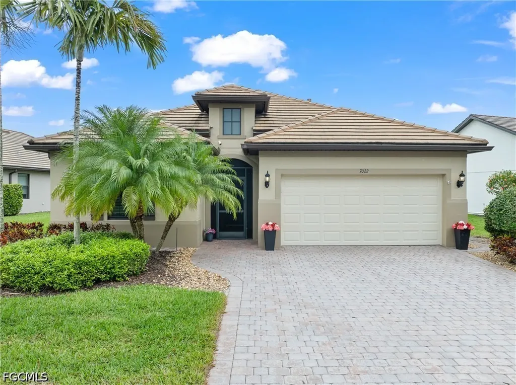 7022 Live Oak Drive Naples FL 34114