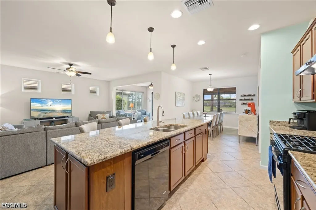 7022 Live Oak Drive Naples FL 34114