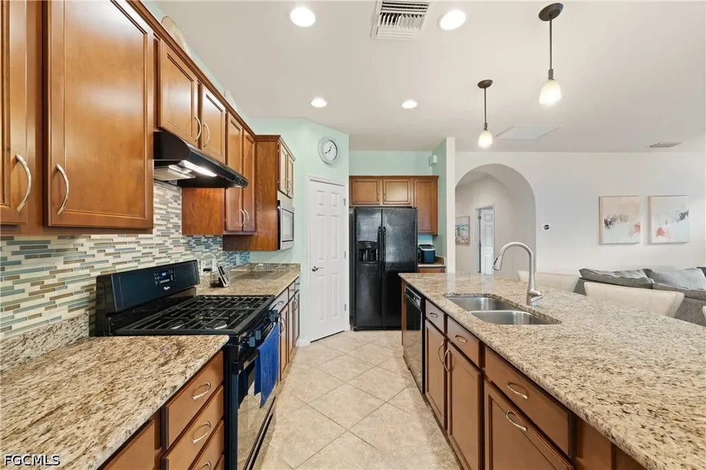 7022 Live Oak Drive Naples FL 34114