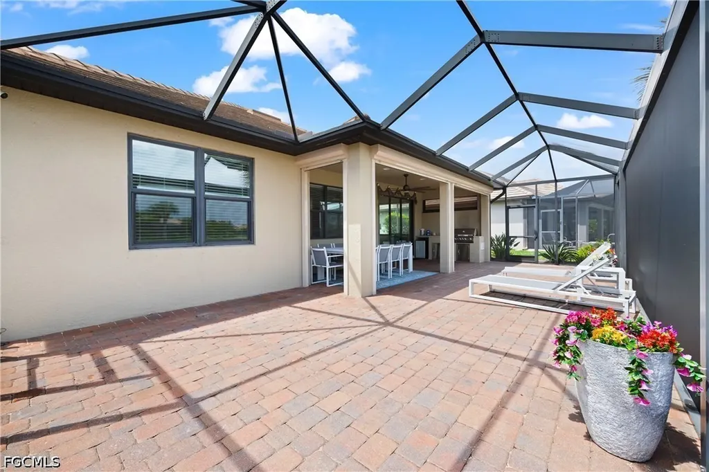 7022 Live Oak Drive Naples FL 34114