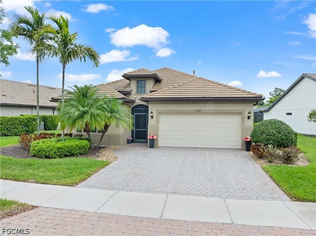 7022 Live Oak Drive Naples FL 34114