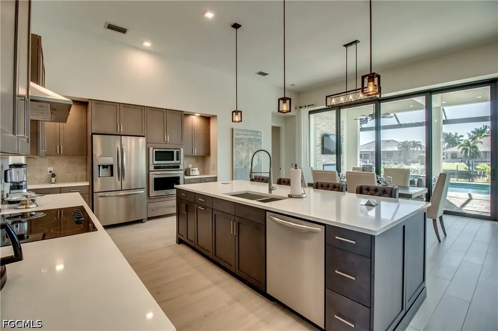 1720 SW 50th Terrace Cape Coral FL 33914