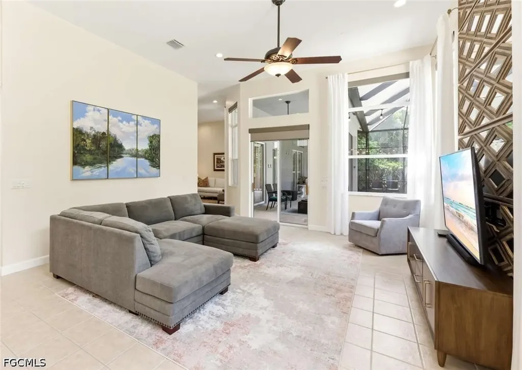 355 14th Avenue NE Naples FL 34120