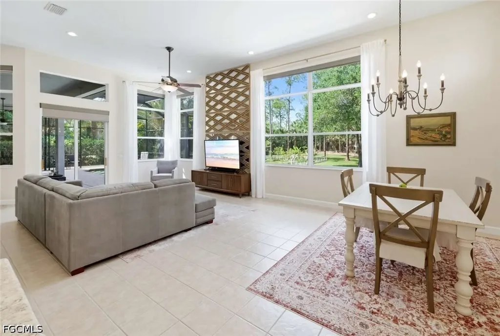 355 14th Avenue NE Naples FL 34120