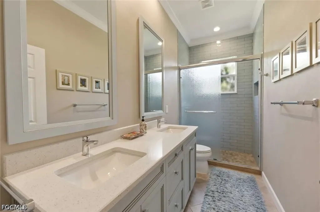 355 14th Avenue NE Naples FL 34120