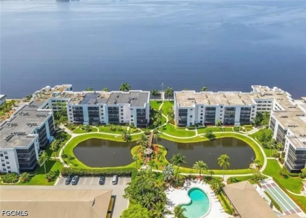 3490 N Key Drive North Fort Myers FL 33903