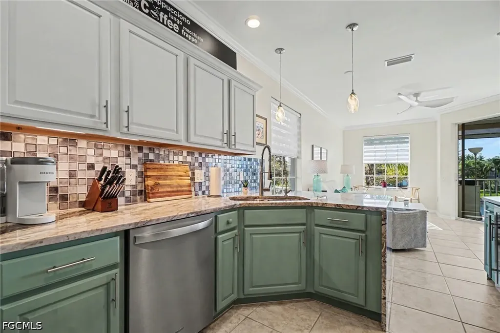 10021 Sky View Way Fort Myers FL 33913
