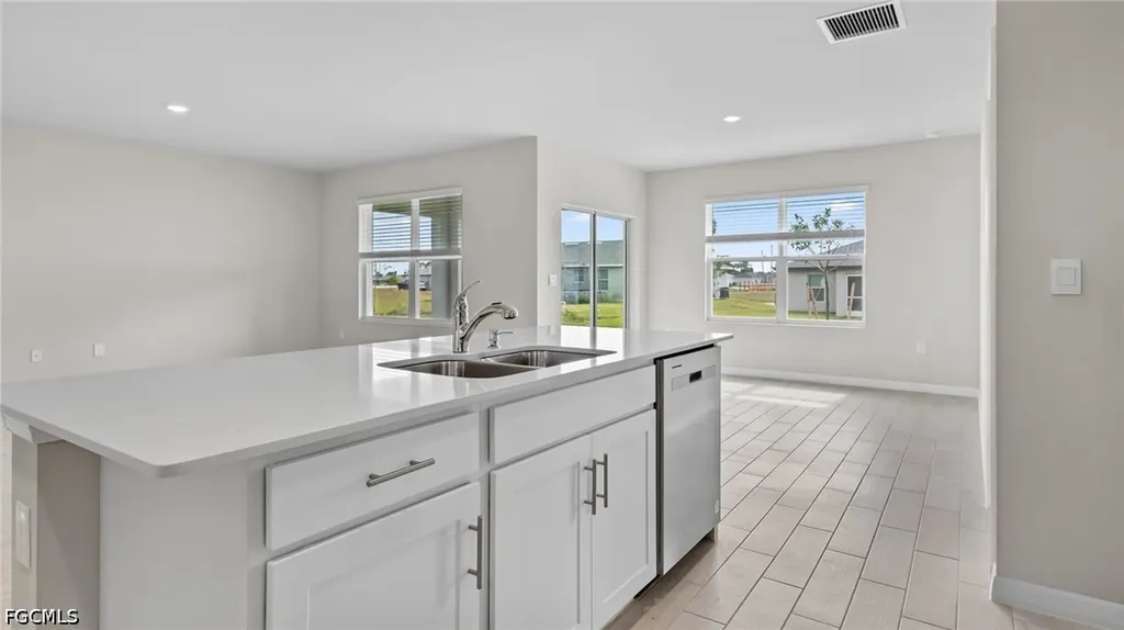 424 Tropicana Parkway E Cape Coral FL 33909