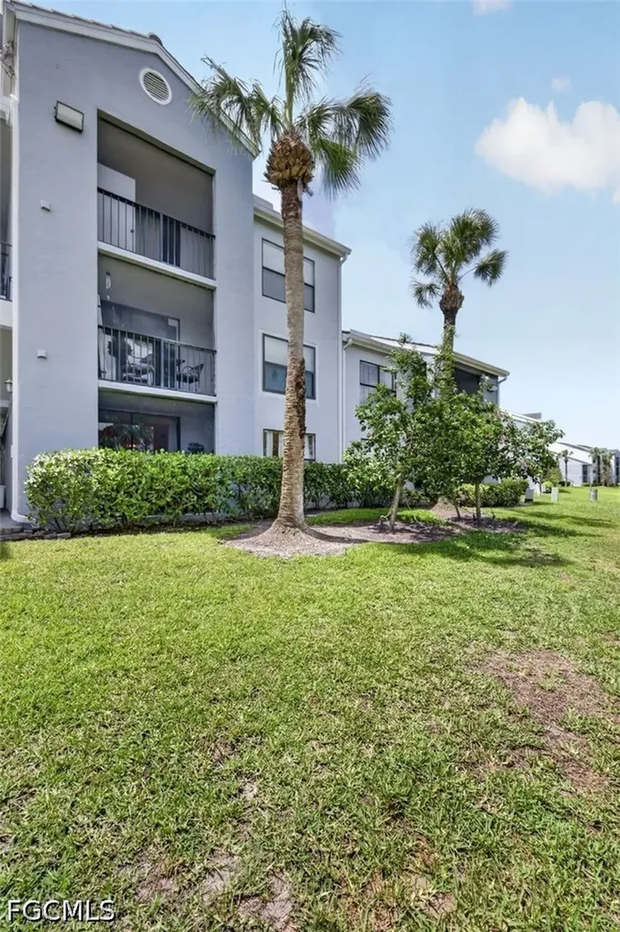 13575 Eagle Ridge Drive Fort Myers FL 33912