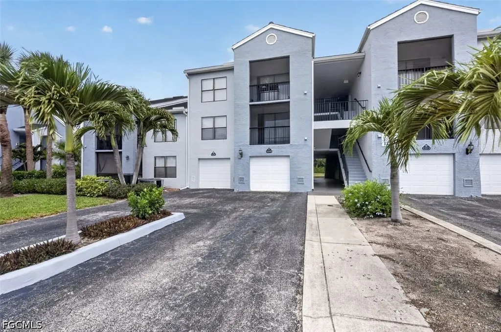 13575 Eagle Ridge Drive Fort Myers FL 33912