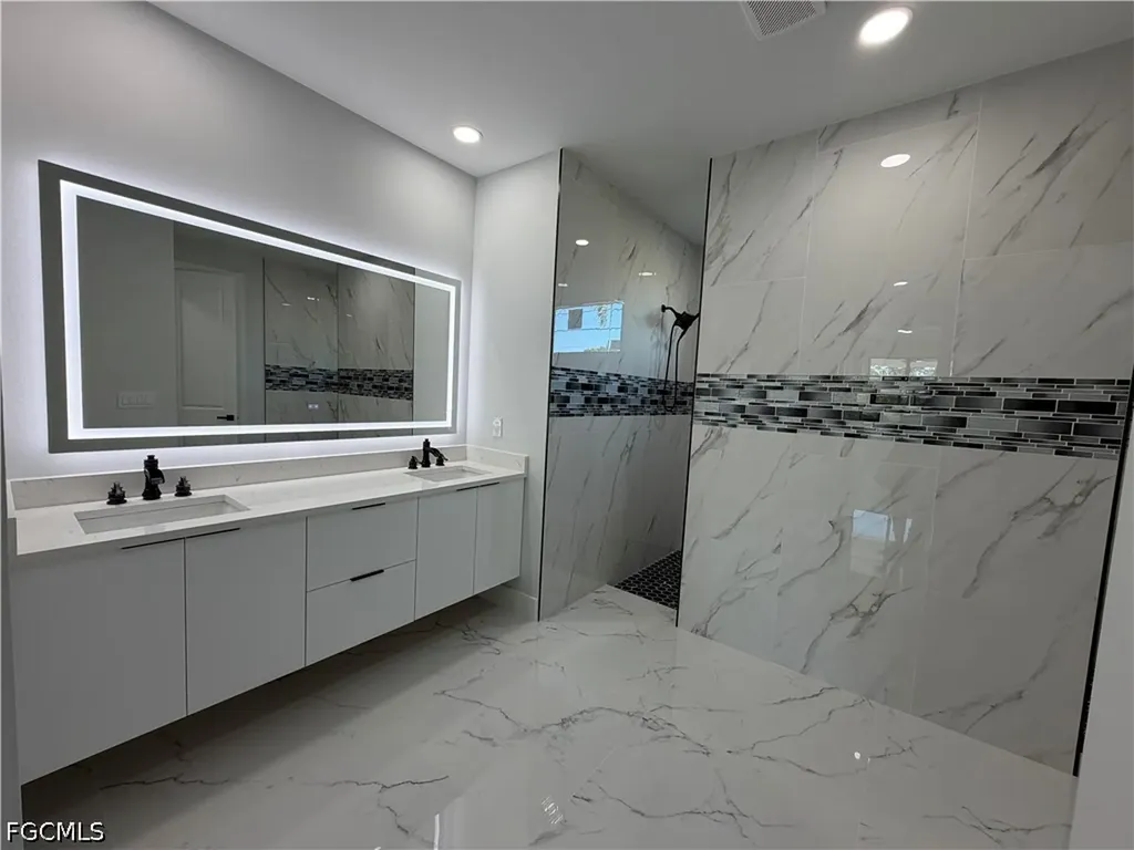 112 NE 6th Street Cape Coral FL 33909
