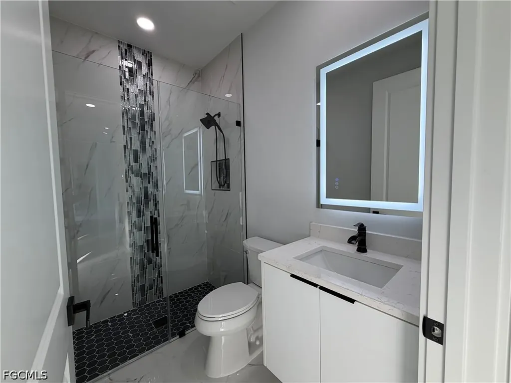 112 NE 6th Street Cape Coral FL 33909