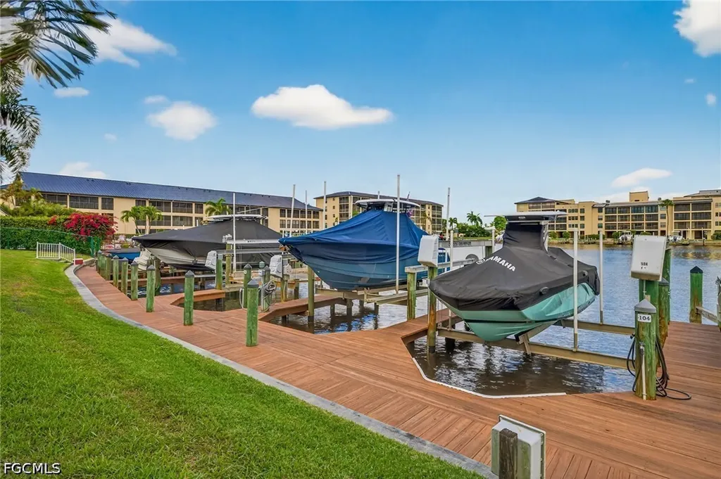 1755 Cape Coral Parkway E Cape Coral FL 33904