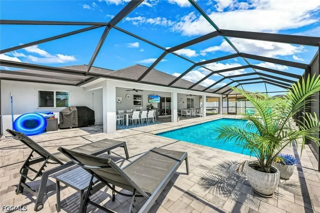 2118 SW 12th Terrace Cape Coral FL 33991