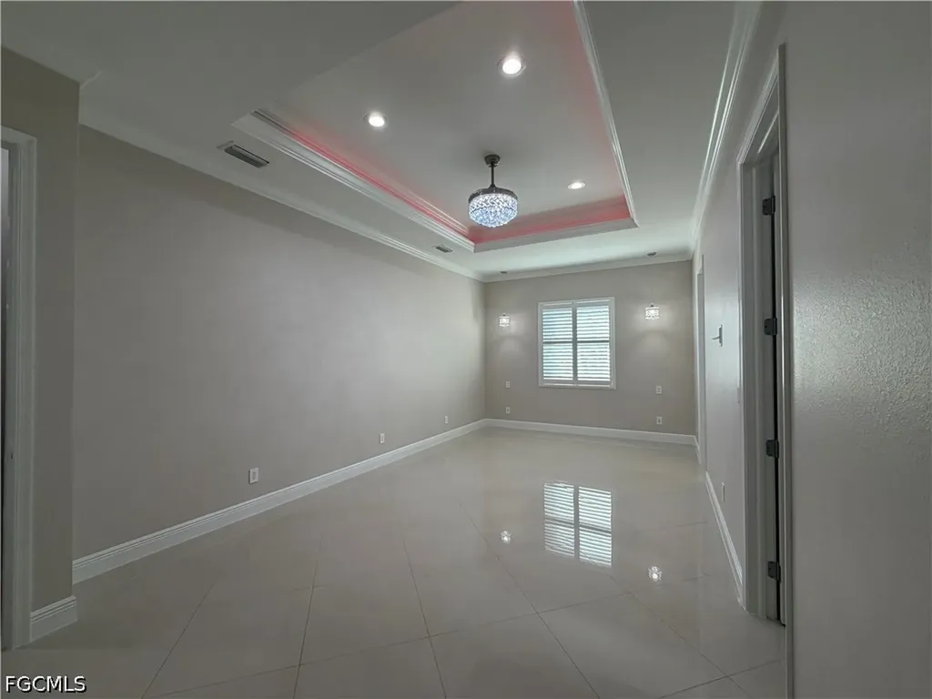 2633 NW 24th Street Cape Coral FL 33993