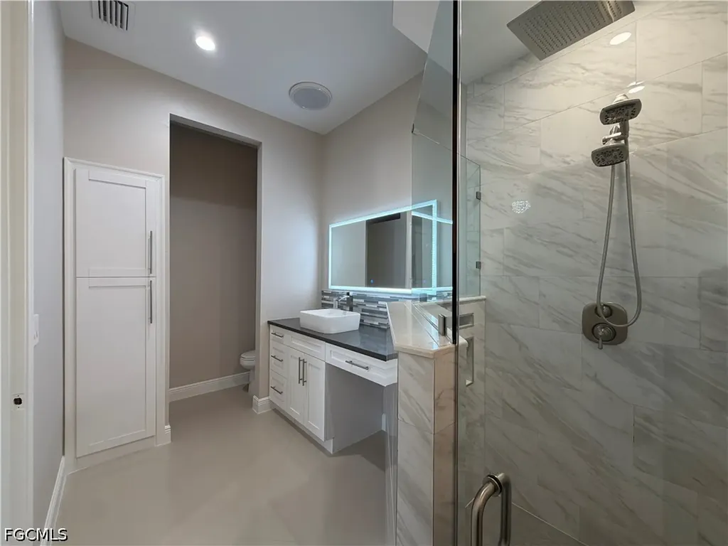 2633 NW 24th Street Cape Coral FL 33993
