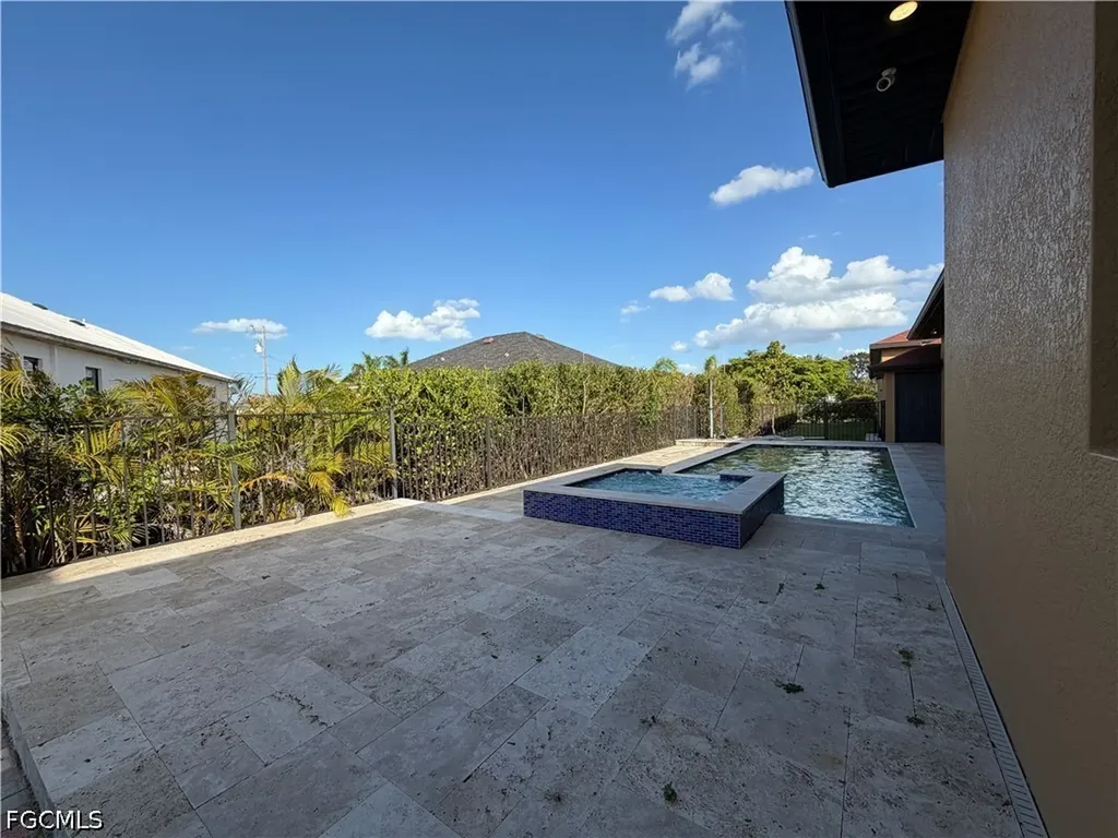 2633 NW 24th Street Cape Coral FL 33993