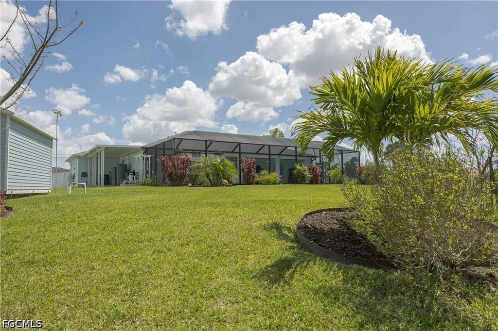 2924 NW 22nd Avenue Cape Coral FL 33993