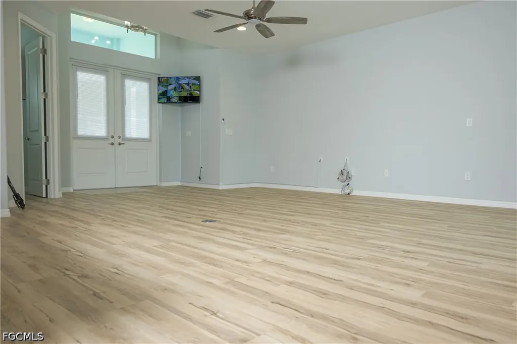 2924 NW 22nd Avenue Cape Coral FL 33993