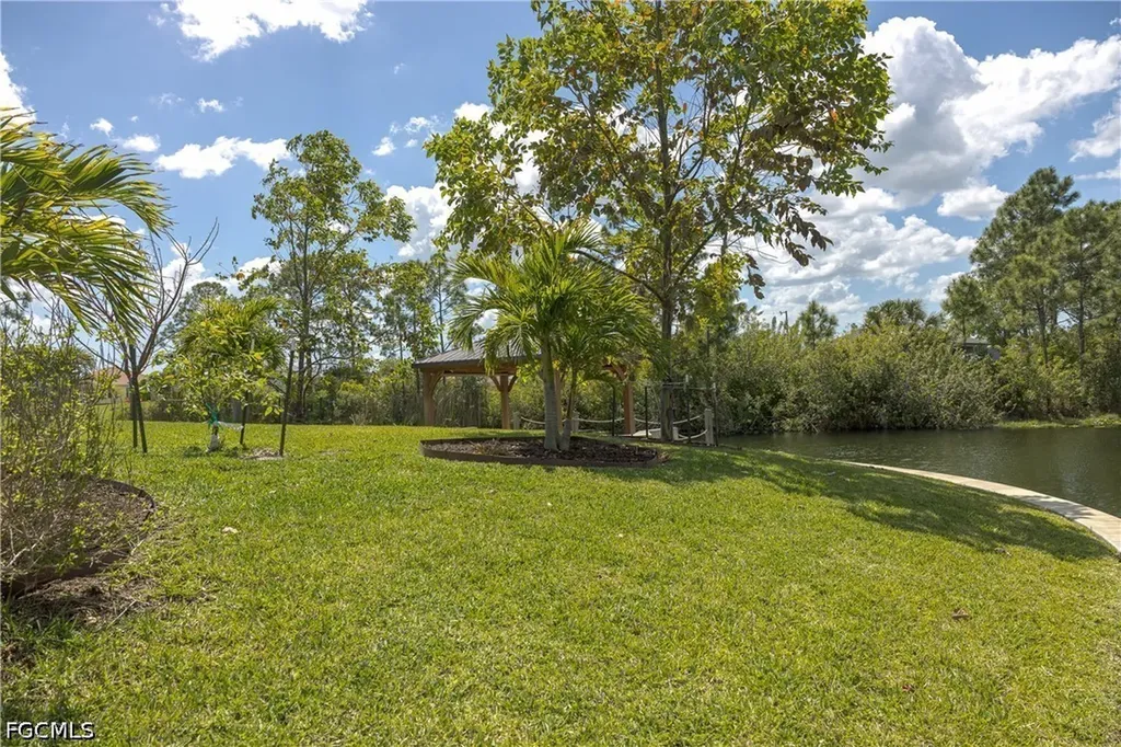 2924 NW 22nd Avenue Cape Coral FL 33993