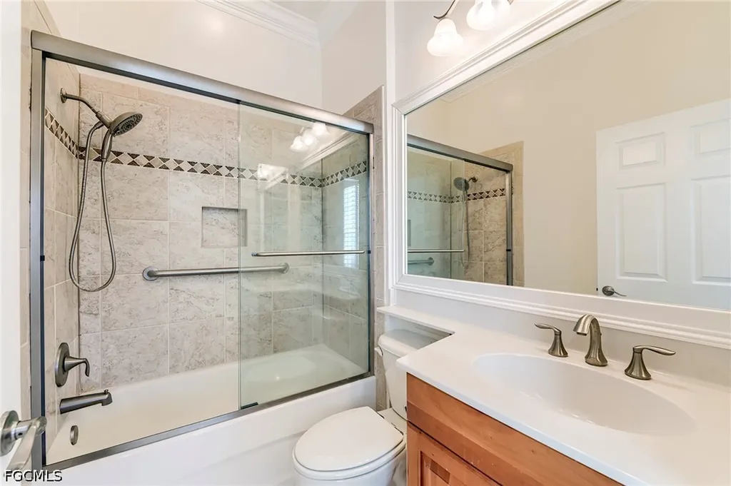 8917 Greenwich Hills Way Fort Myers FL 33908