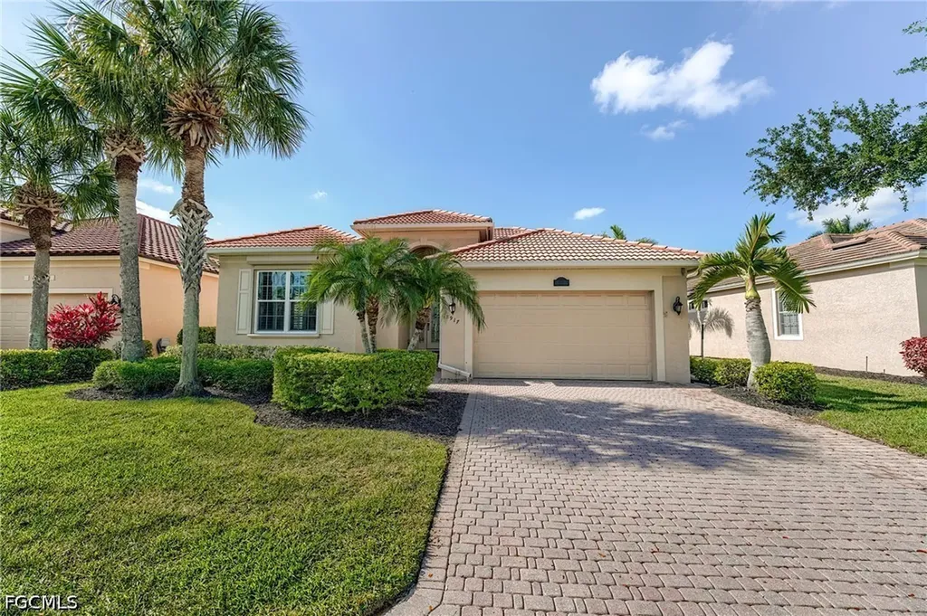 8917 Greenwich Hills Way Fort Myers FL 33908