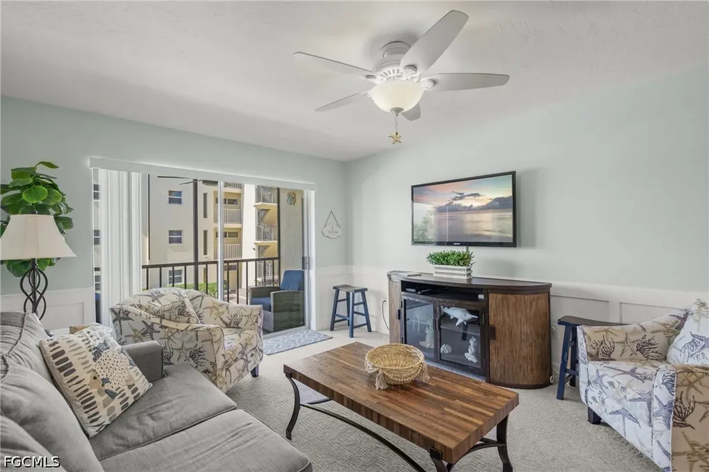 915 Beach Road Sarasota FL 34242