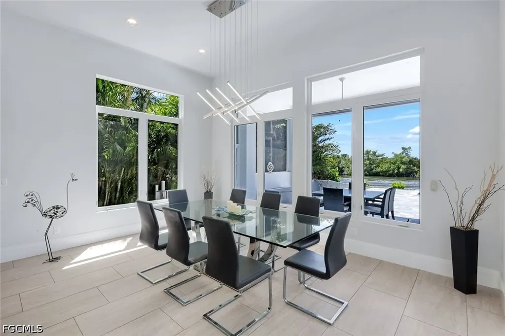 2826 SW 44th Terrace Cape Coral FL 33914