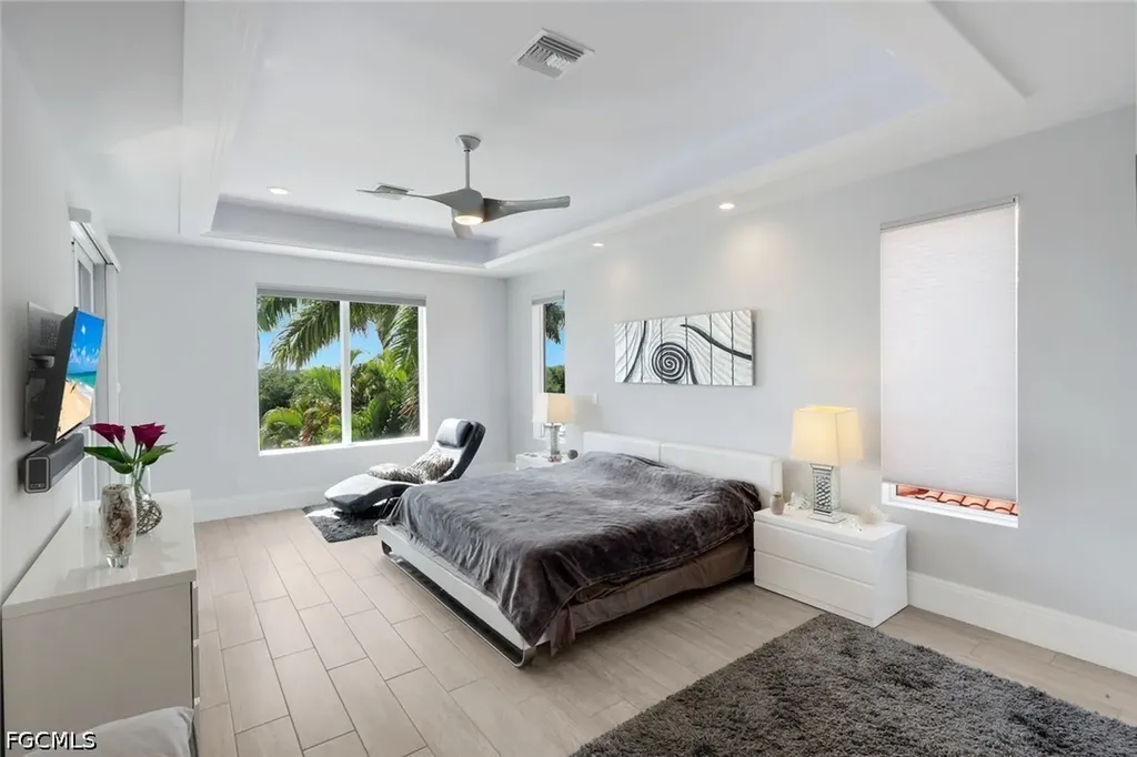 2826 SW 44th Terrace Cape Coral FL 33914