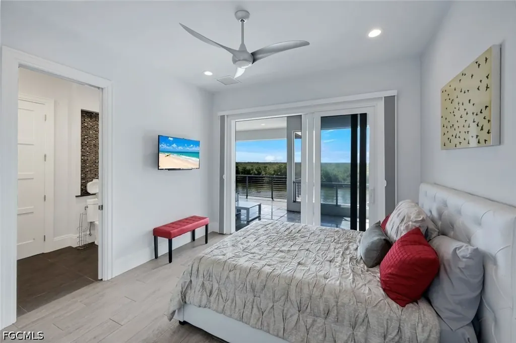 2826 SW 44th Terrace Cape Coral FL 33914