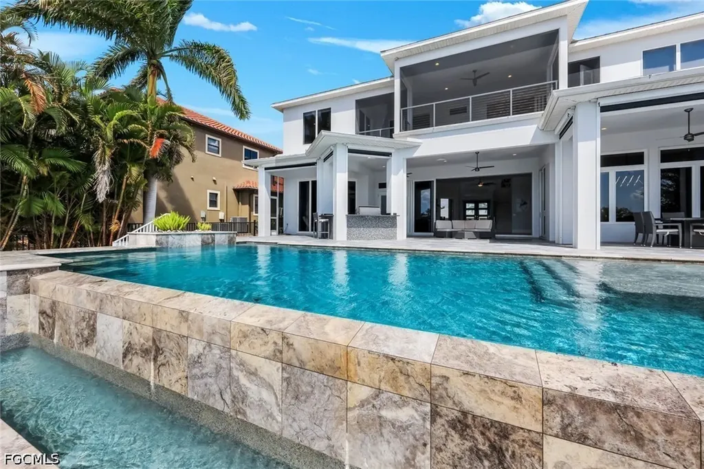 2826 SW 44th Terrace Cape Coral FL 33914