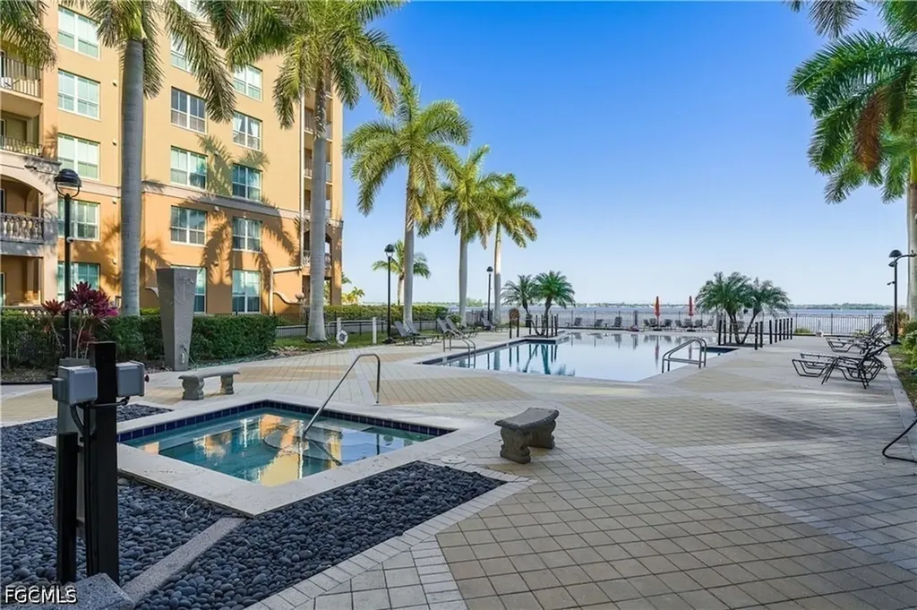 2825 Palm Beach Boulevard Fort Myers FL 33916