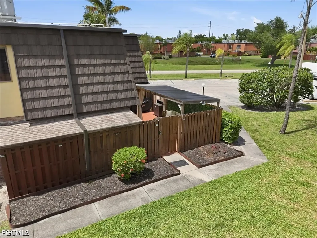 5590 Woodrose Court Fort Myers FL 33907