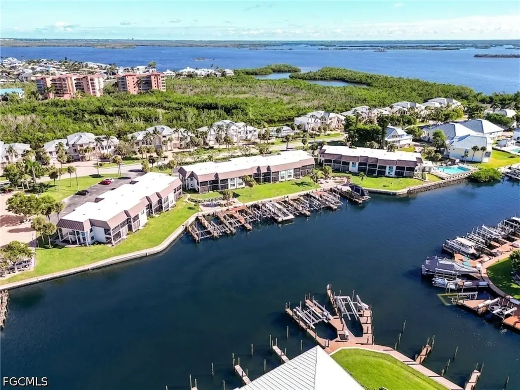 200 Lenell Road Fort Myers Beach FL 33931